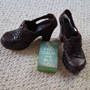 NIB Mia Dark Brown Woven Leather Strappy Sandals Size 7M Made In Brazil Chunky
